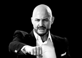 John Milton es herido por esquirlas de bala al ser despojado de su camioneta