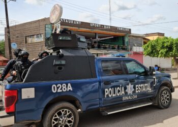 Intensas balaceras y enfrentamientos causaron pánico en Villa Juárez, Navolato
