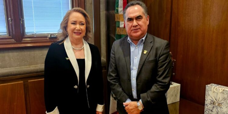 Mantiene reunión el Rector Jesús Madueña y la Ministra Jazmín Esquivel, fortaleciendo la colaboración entre el Poder Judicial y la Casa Rosalina