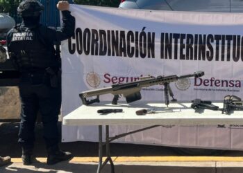 Autoridades aseguran un fusil Barrett y otro armamento, además de detenidos y vehículos, los resultados de este jueves en Sinaloa