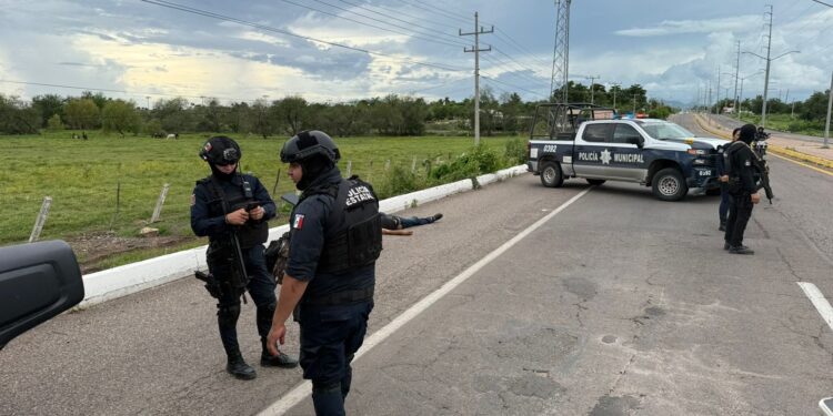 Hallan a un hombre asesinado al norte de Culiacán