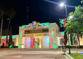 Badiraguato se pinta de colores patrios, se encuentra listo para festejar la Independencia de México