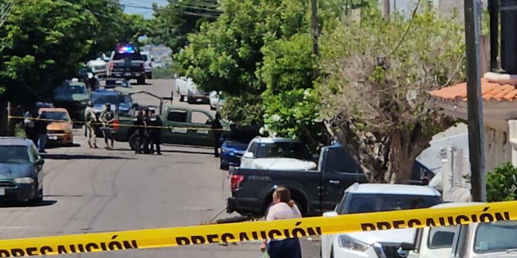 Balaceras en el sector Nuevo Culiacán deja un muerto y daños por balas en automóviles y casas