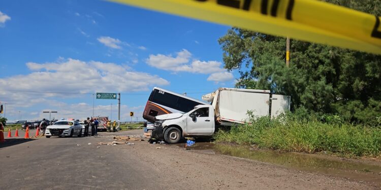 Camionazo dejó dos personas sin vida y varios heridos en El Trébol de Costa Rica