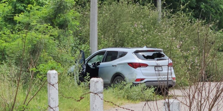 Enfrentamiento y persecución deja un delincuente herido y detenido en Navolato