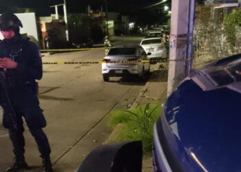 Atacan a balazos a una familia que convivía frente a su casa en la colonia Emiliano Zapata