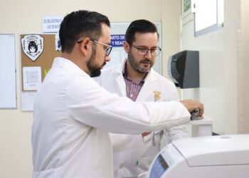 En colaboración con el CIAD, egresado de Maestría de la UAS desarrolla bebida antioxidante y antihipertensiva a base de jamaica y garbanzo