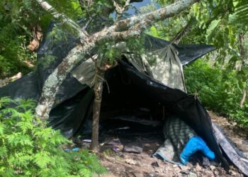 Tras agresión, el Grupo Interinstitucional asegura armas, cargadores y droga