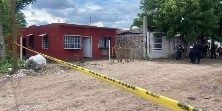 Asesinan a un joven que vestia de mujer en la colonia Bachigualato