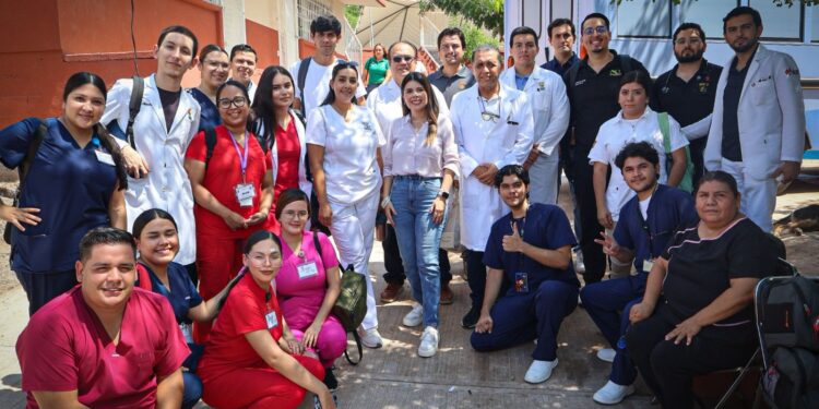 En alianza DIF Culiacán, UAS y Guardia Nacional atienden a familias en Las coloradas a través de la Jornada del Bienestar