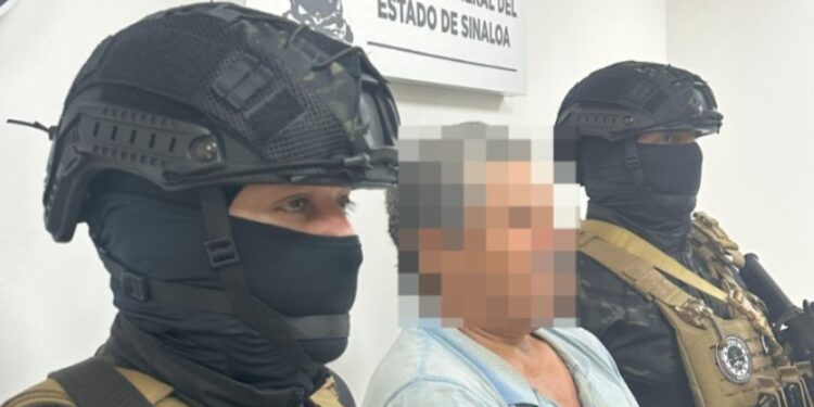 Felipe “N” es detenido con orden de aprehensión por homicidio en Culiacán