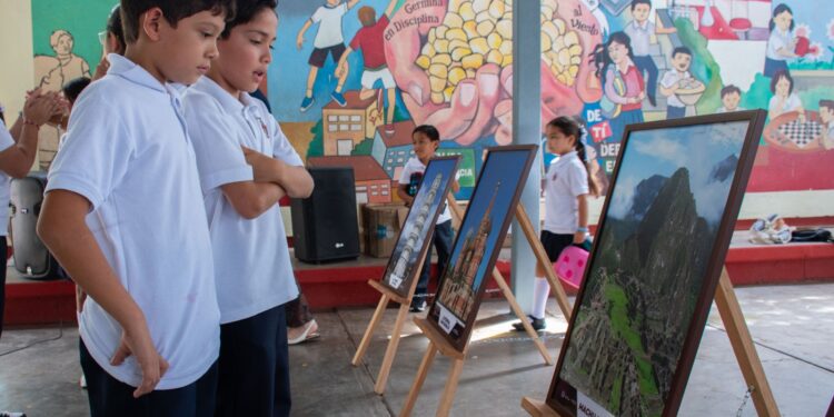 Programa Galería de Arte acerca a los niños a la pintura universal