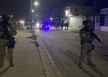 Atacan a balazos a un hombre no identificado en Chulavista