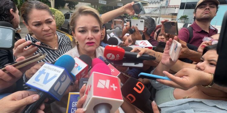 Eneyda Rocha confía en investigaciones y descarta reforzar su seguridad y la de su familia tras agresión a escoltas que trasladaban a su hija