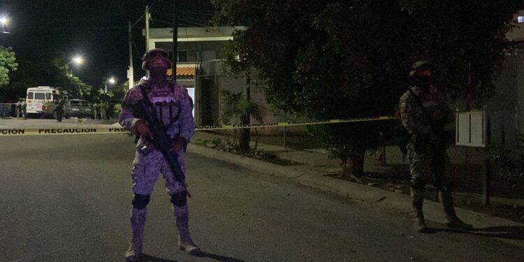 Matan a balazos a ex policía ministerial en el sector de Barrancos