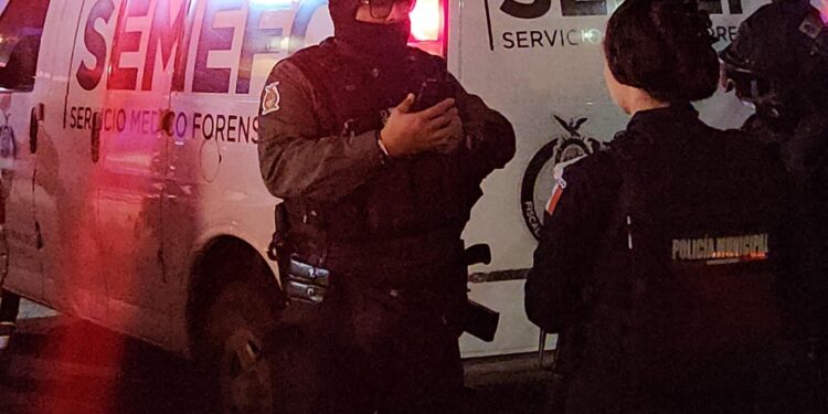 Hallan a un hombre asesinado a balazos en los límites de Navolato y Culiacán