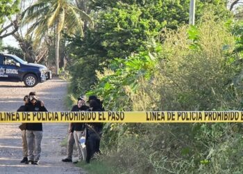 Familiares localizan agonizando a vecino de Bellavista e instantes después muere por heridas de bala