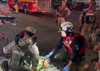 Cinco militares y un policía estatal resultan heridos en choque la madrugada de hoy en la México 68