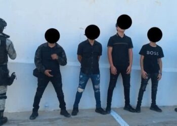 Tras balacera en Mazatlán, autoridades federales detienen a 5 presuntos sicarios