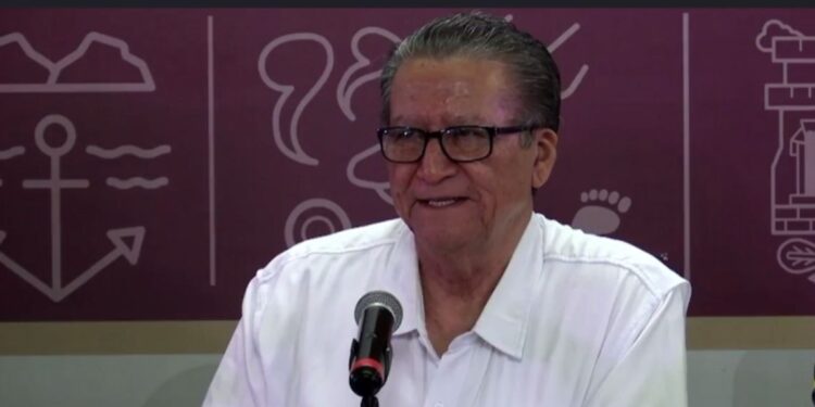 Telesecundaria de El Jitzámuri sigue sin luz por conflicto legal; autoridades buscan solución