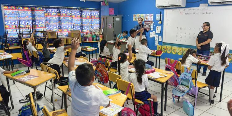 Promueven en escuelas de Costa Rica la prevención del acoso escolar y el uso responsable de redes sociales