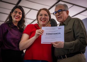 Entrega gobernador Rocha equipamiento para oficios del programa Saber Hacer