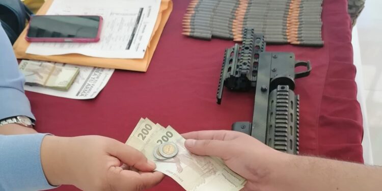 Avanza el Desarme Voluntario 2025; 178 armas y explosivos salen de los hogares de Guasave, Juan José Ríos y Sinaloa municipio