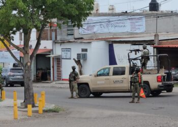 Hallan encobijado en la colonia Nakayama a jovencito desaparecido
