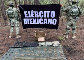 En Concordia aseguran cargadores, municiones y presunta marihuana