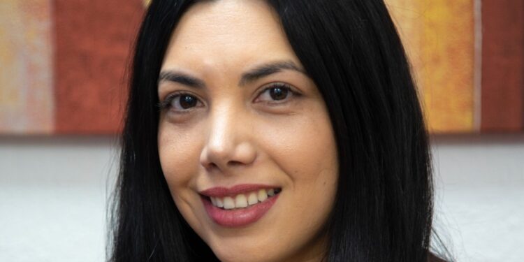 Busca investigadora de la UAS generar políticas públicas para mejorar las condiciones laborales de los docentes del noroeste de México