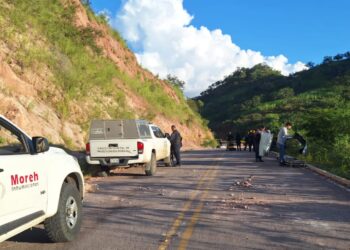 Hallan a dos ejecutados a balazos cerca de La Tuna, Badiraguato