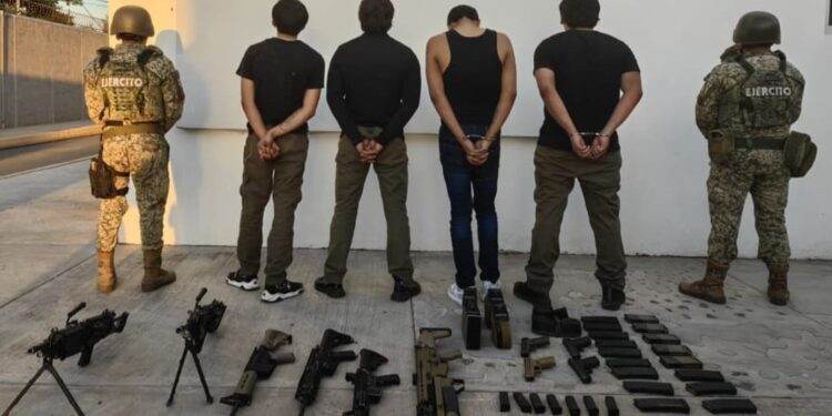 Tras agresión a agentes de Tránsito de Culiacán, el Grupo Interinstitucional detiene a 4 presuntos responsables