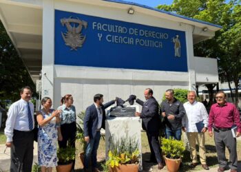 ¡De manteles largos! La Facultad de Derecho y Ciencia Política de la UAS cumple 52 años formando profesionistas éticos y críticos, con sensibilidad humanista