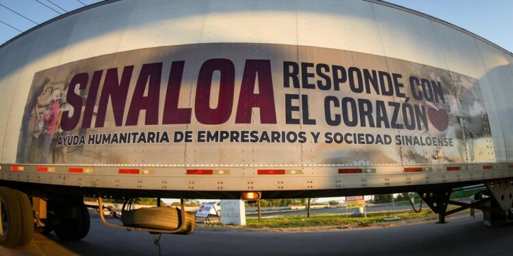 Sinaloa envía más de 62 toneladas de ayuda humanitaria a estados afectados por inundaciones en México