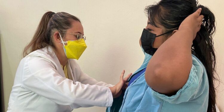 Aunque es el que provoca mayor mortalidad en mujeres, el cáncer de mama puede curarse si es detectado en etapas tempranas, advierte especialista