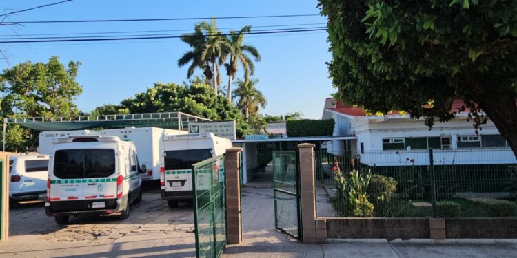 Dejan a un hombre ya sin vida en el Seguro Social de Villa Juárez, Navolato