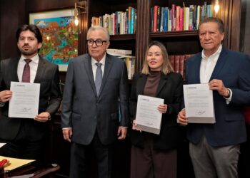 Designa Gobernador Rocha nuevos titulares en la Secretaría General de Gobierno, Secretaría de Economía y SEBIDES