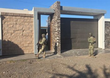 Aseguran salón de eventos vandalizado, vehículo pesado y un artefacto explosivo en Navolato