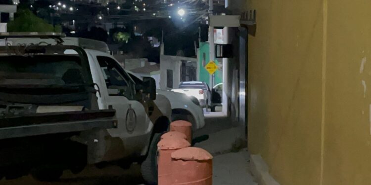 Asesinan a un hombre en la colonia la Felipe Ángeles