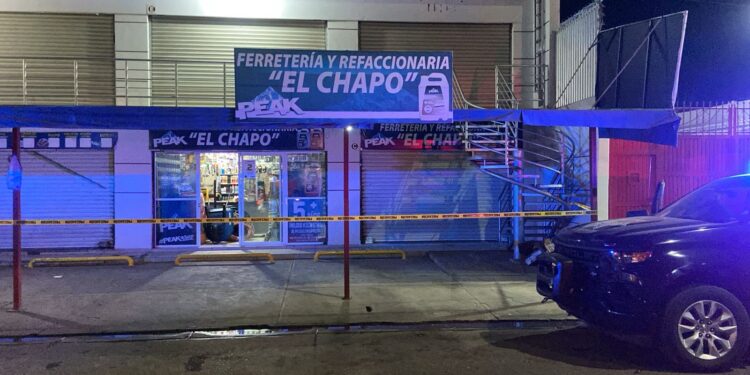 Atacan a balazos a una joven mujer en Aguaruto