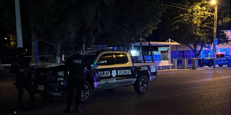 Abandonan a un pareja asesinada a balazos en San Pedro, Navolato