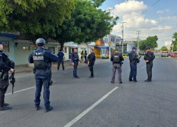 Atentado a balazos deja un hombre sin vida y dos más heridos en la Miguel Alemán