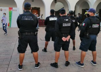 Policías activos y jubilados así como viudas reciben un incremento salarial con retroactivo de un 4.59%