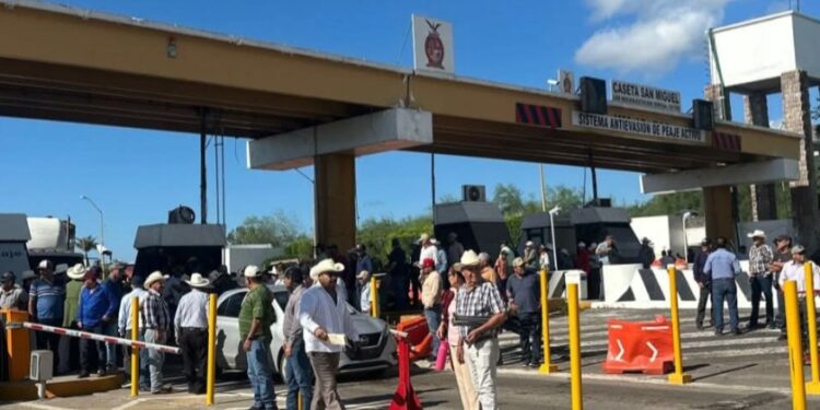 Productores agrícolas tienen derecho a reclamar lo que les corresponde: Rocha sobre toma de casetas por protesta nacional