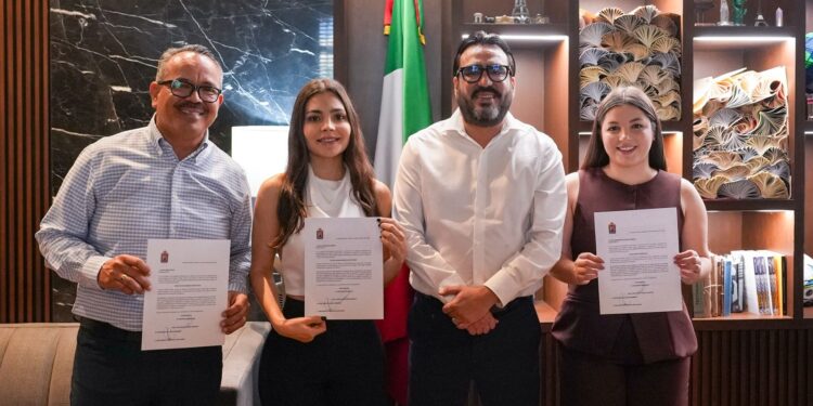 Juan de Dios Gámez realiza ajustes en Bienestar, Comunicación Social y Gestiones de Presidencia