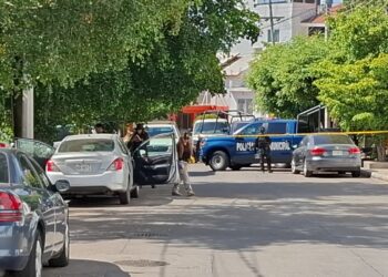 Asesinan un joven a balazos de “carro a carro” en Cañadas