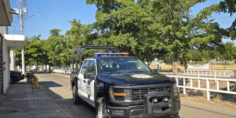 “Levantan” a joven en Jardines del Pedregal