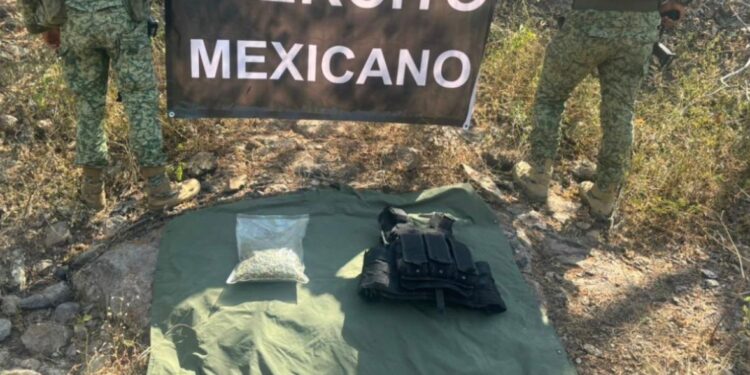 Arma larga, equipo táctico y droga: lo asegurado por el Grupo Interinstitucional durante trabajos de reconocimiento en Alturas del Sur