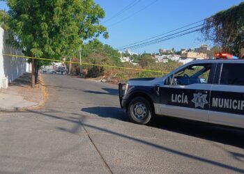 Hallan un cuerpo envuelto en una sábana en la colonia Lomas de Guadalupe