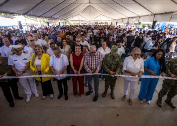 Inaugura el gobernador Rocha Moya el segundo Sendero de Paz para Mazatlán
